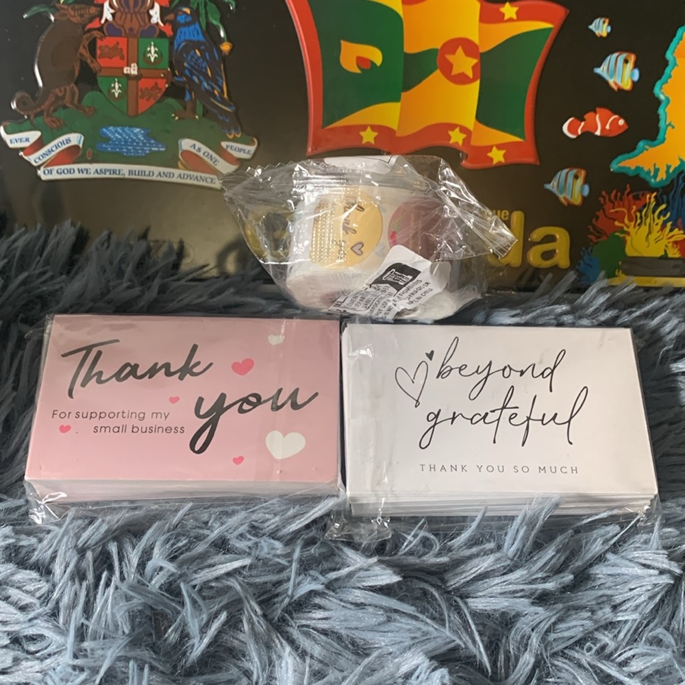 100pc thank you cards & 500pc stickers